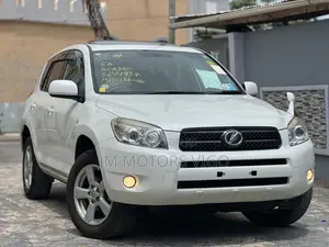 Toyota RAV4 2009 White