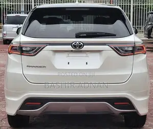 Toyota Harrier 2.0 2016 Pearl