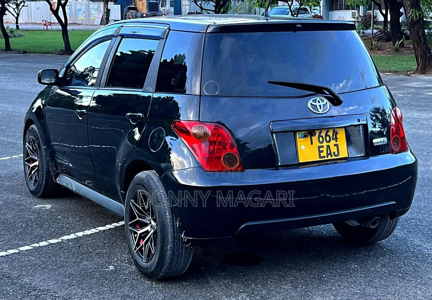 Toyota IST 2003 Black
