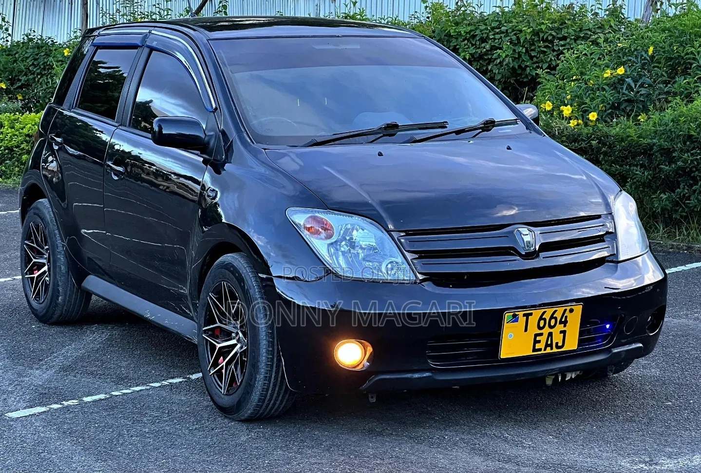 Toyota IST 2003 Black