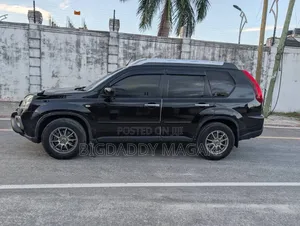 Nissan X-Trail 2012