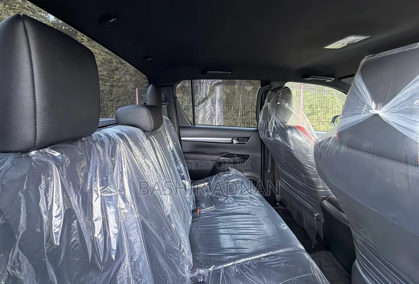 Toyota Hilux 2021 Black