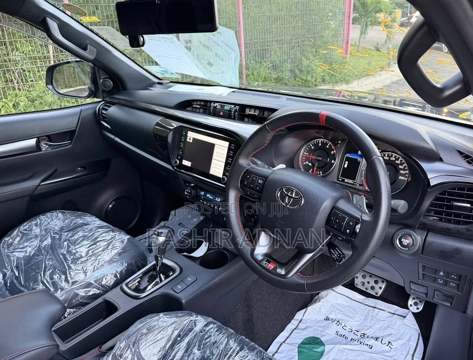 Toyota Hilux 2021 Black