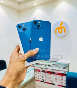 New Apple iPhone 13 128 GB Blue