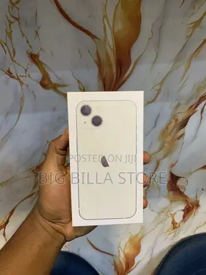 New Apple iPhone 13 128 GB White