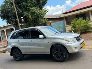 Toyota RAV4 2005 Silver