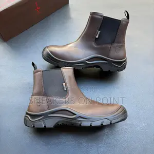 The Parade Brown Safety Boots Available