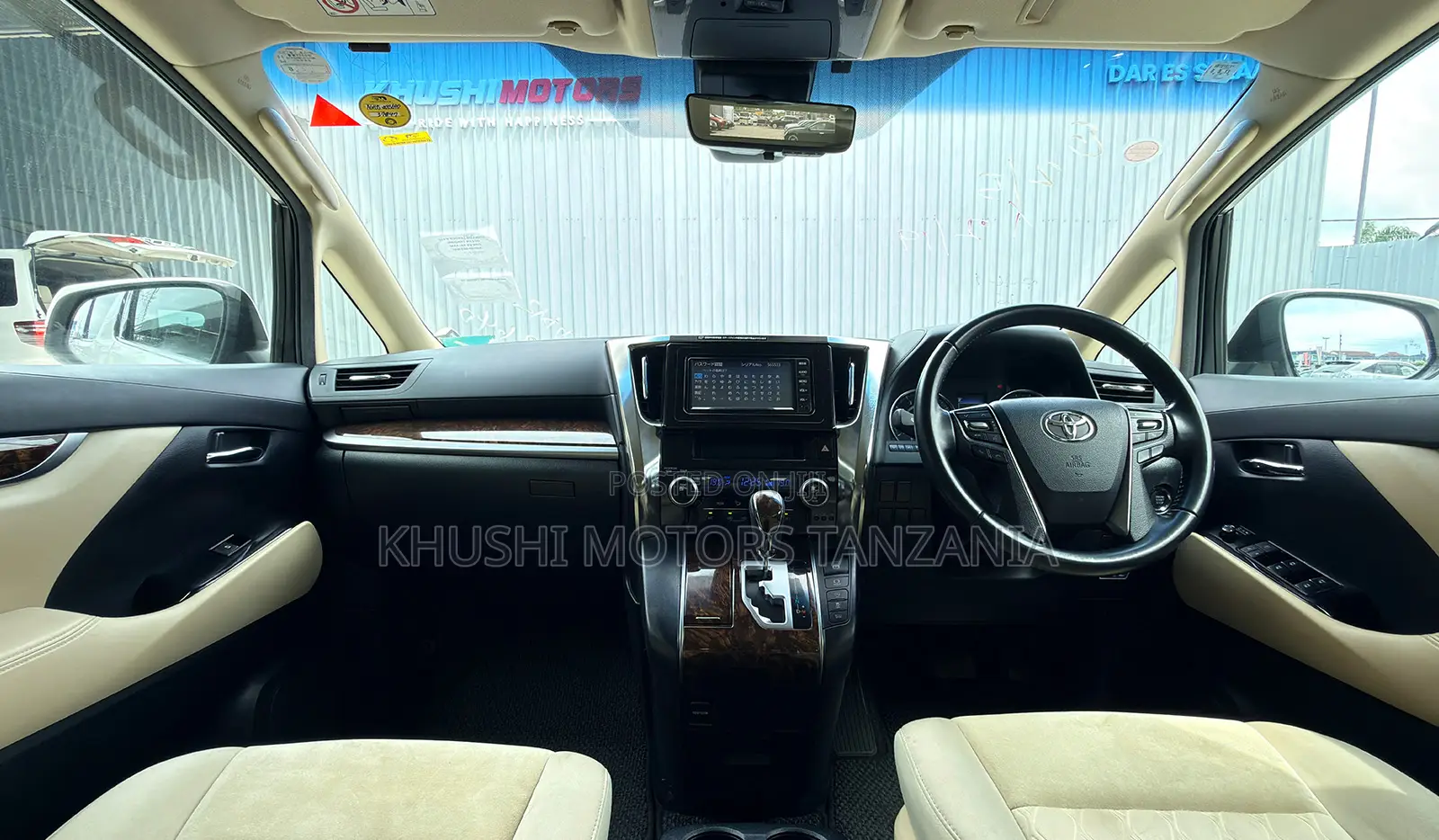 Toyota Alphard 2019 White
