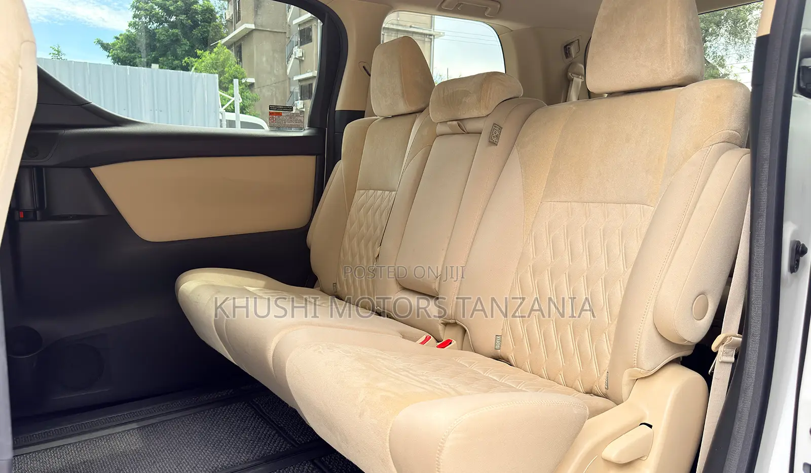 Toyota Alphard 2019 White