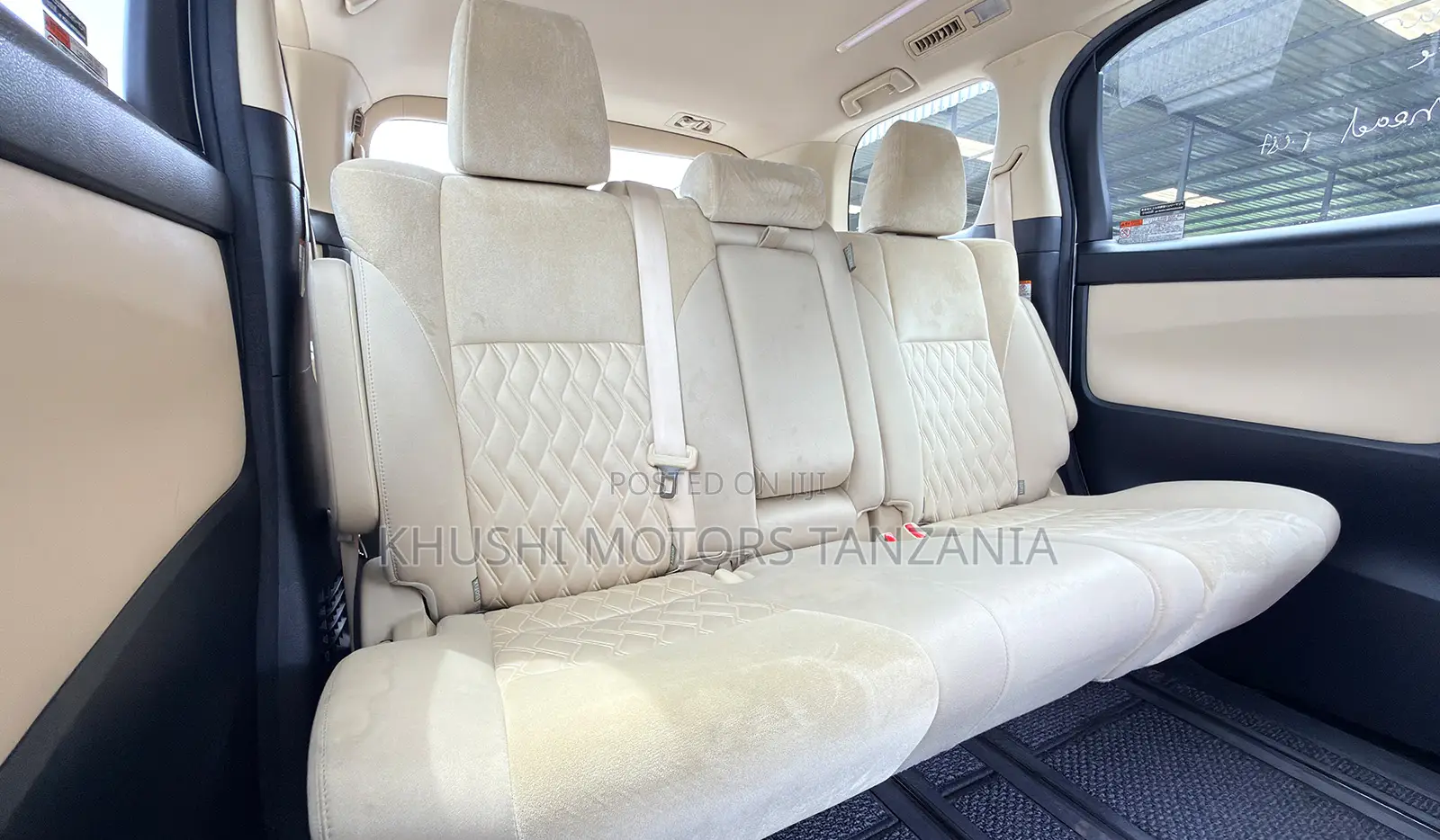 Toyota Alphard 2019 White