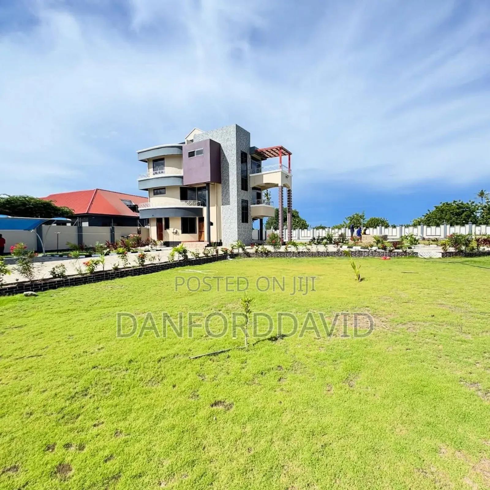 5bdrm House in Kahwa Real Estate, Kunduchi for rent