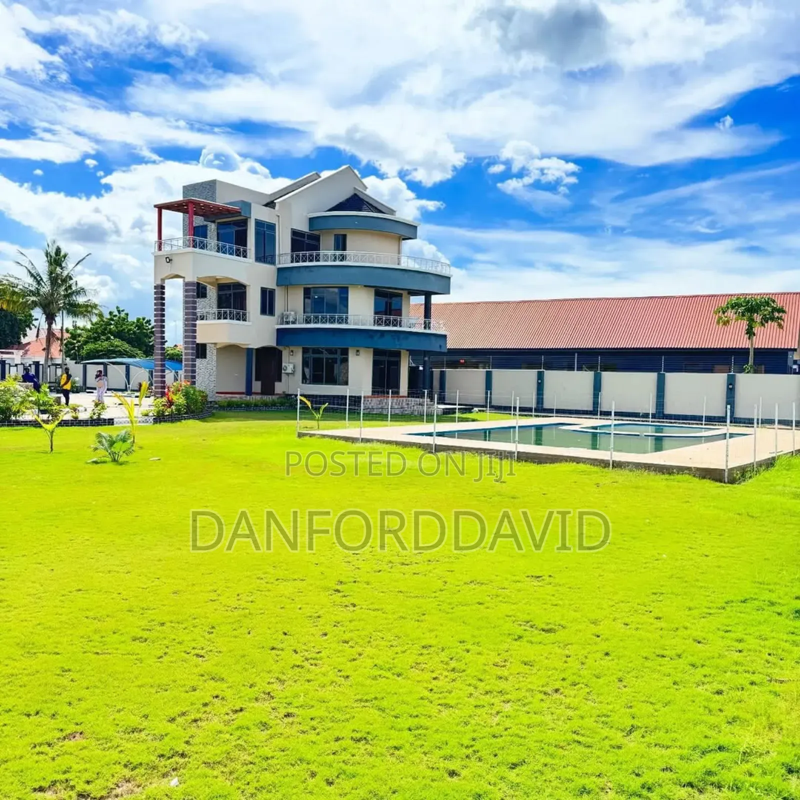 5bdrm House in Kahwa Real Estate, Kunduchi for rent