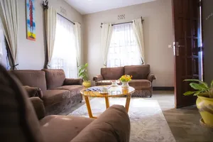 Furnished 3bdrm Apartment in Chekeleni, Moshono for rent