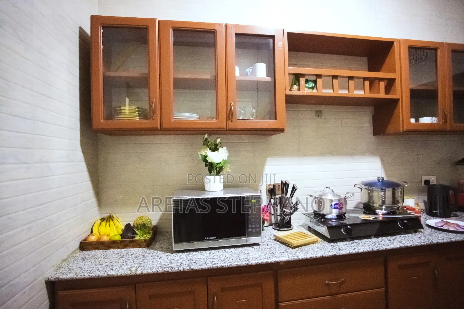 Furnished 3bdrm Apartment in Chekeleni, Moshono for rent