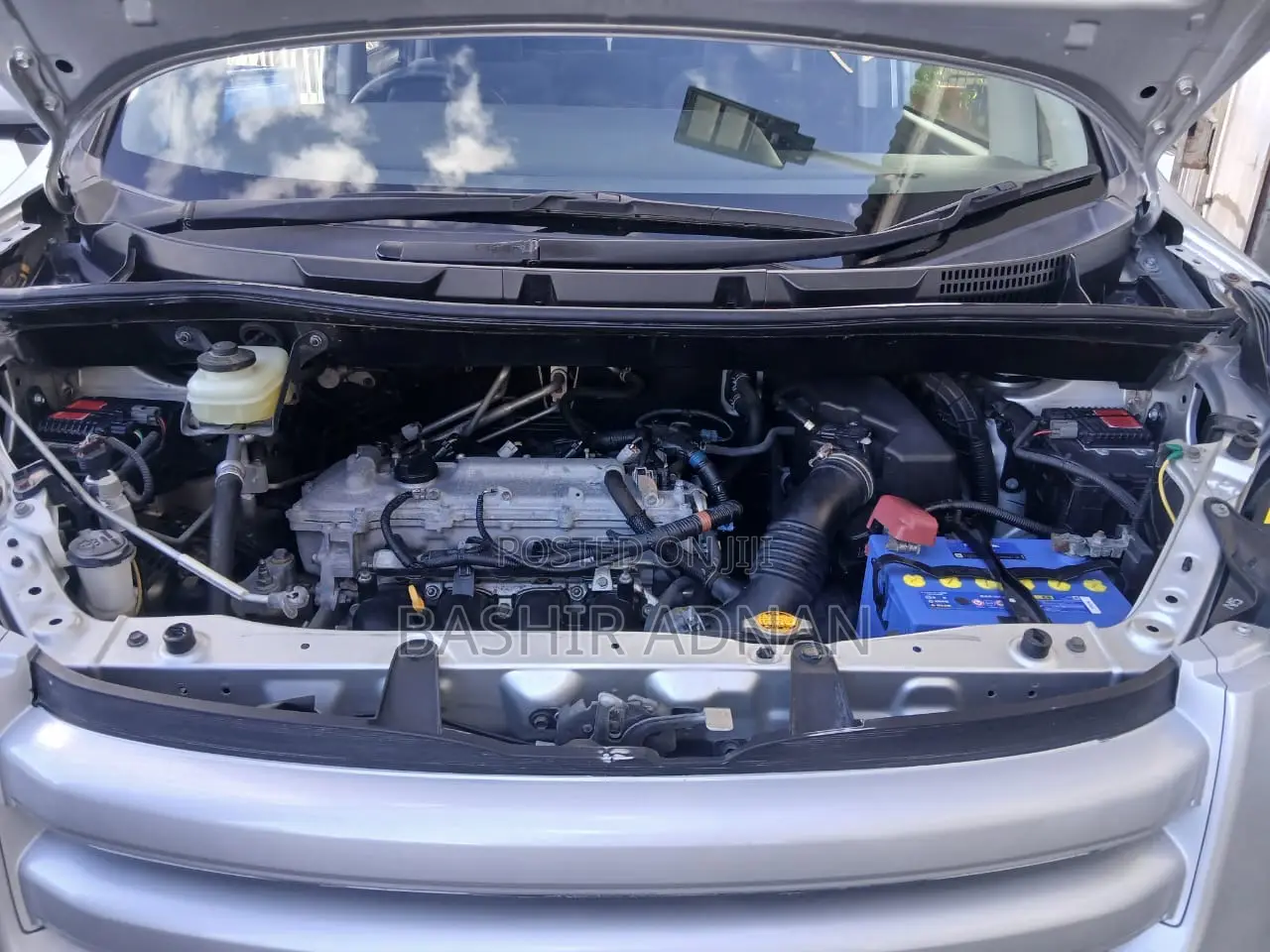 Toyota Noah 2009 Silver