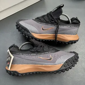 New Leather Nike Shoes Available Size 40-45