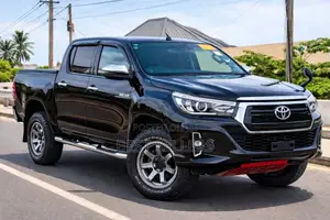 Toyota Hilux 2018 Black