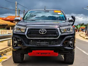 Toyota Hilux 2018 Black