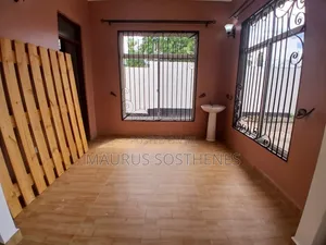4bdrm House in Kifuru, Kinyerezi for rent