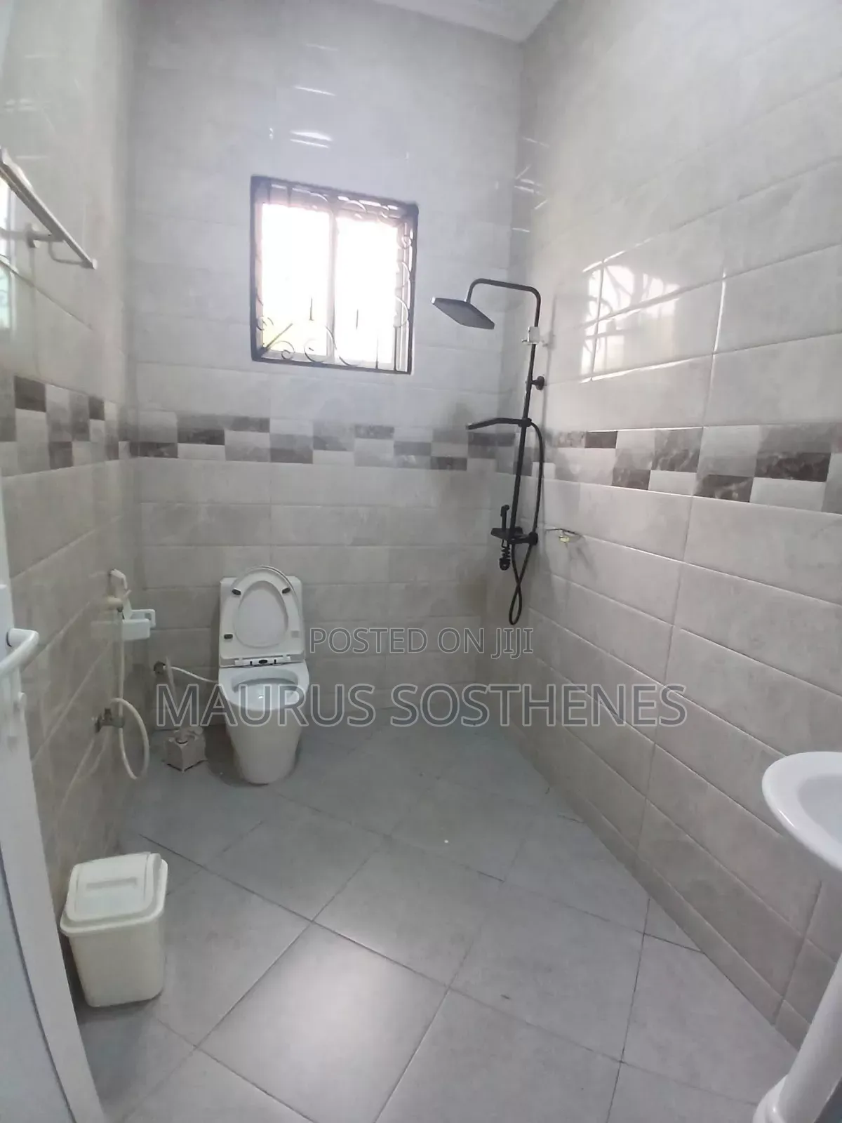 4bdrm House in Kifuru, Kinyerezi for rent