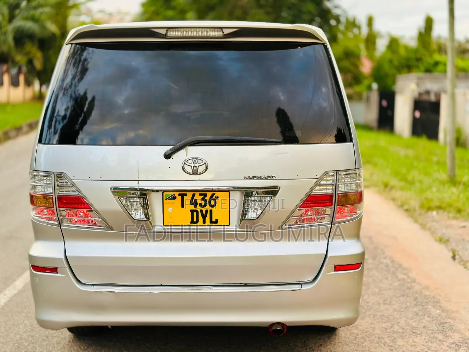 Toyota Alphard 2007 Silver