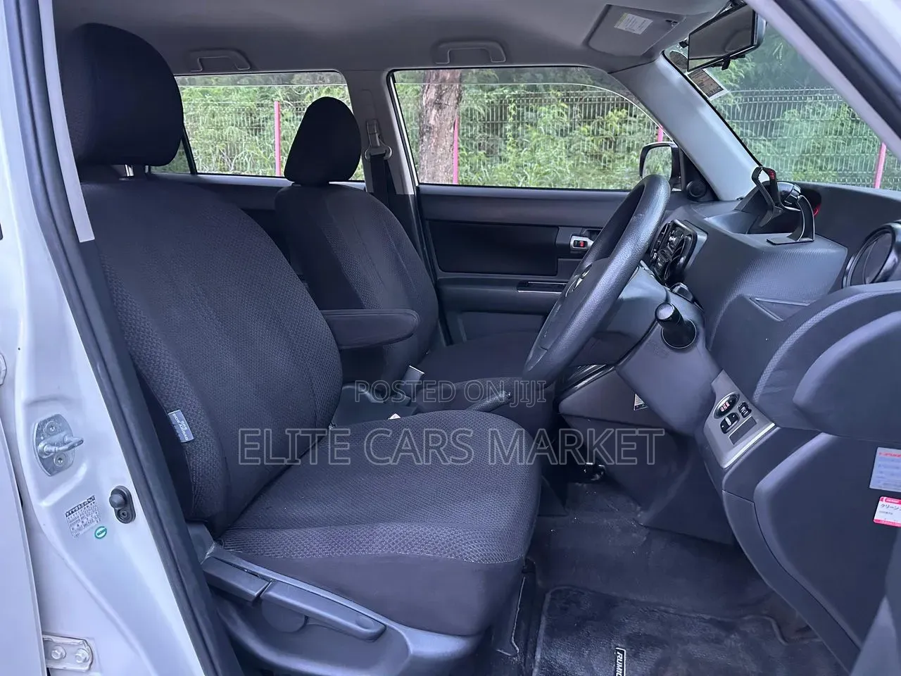 Toyota Corolla Rumion 2009 White