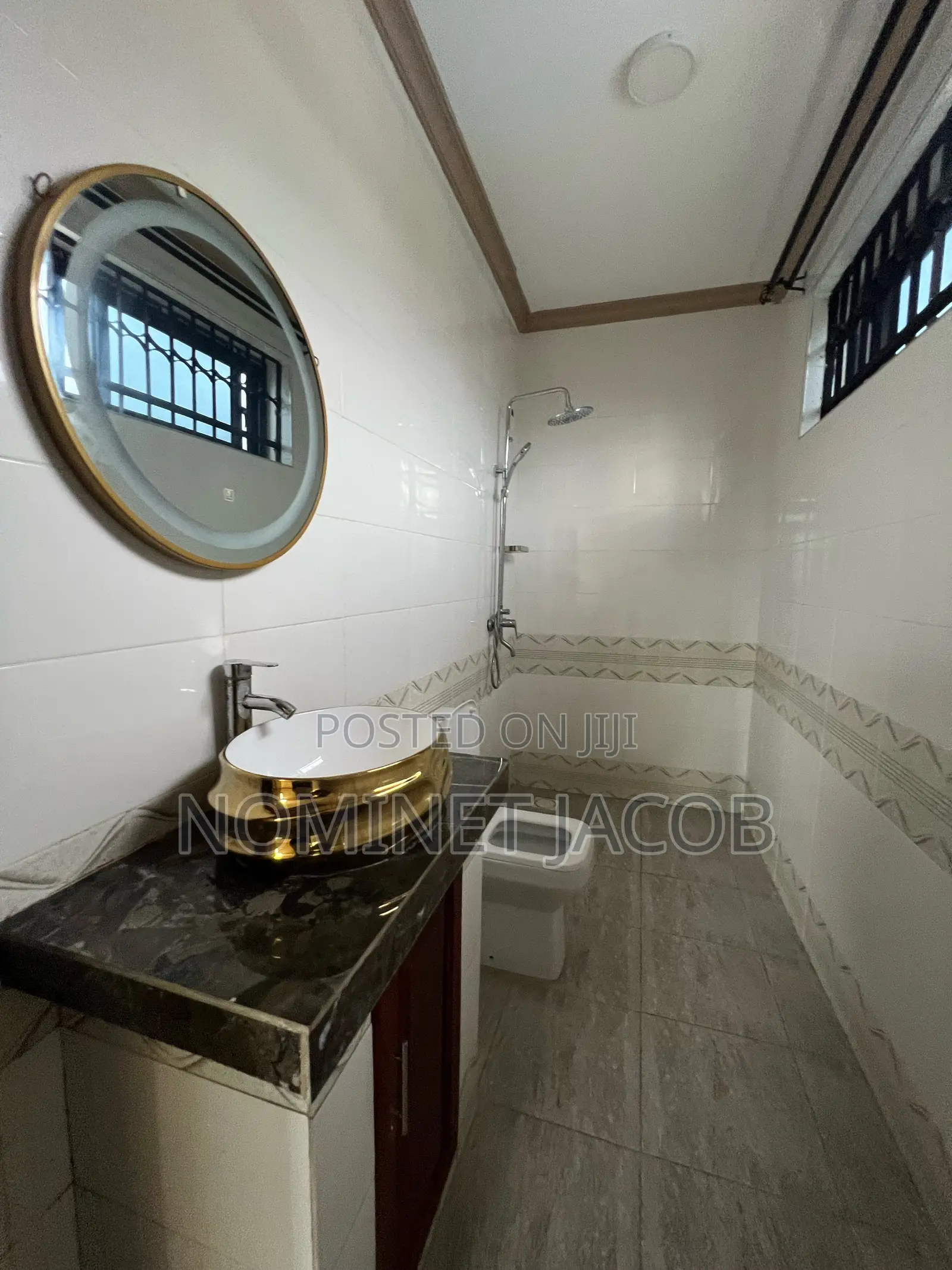 5bdrm House in Ununio Dar Es Salaam, Kunduchi for rent