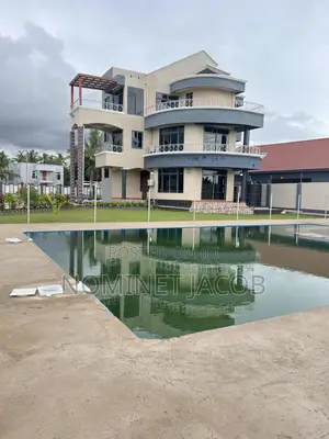 5bdrm House in Ununio Dar Es Salaam, Kunduchi for rent