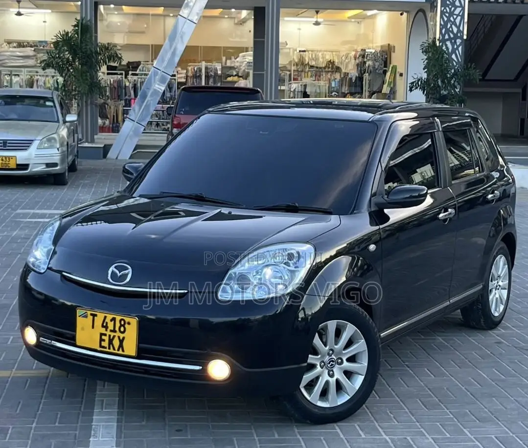 Mazda Verisa 2005 Black