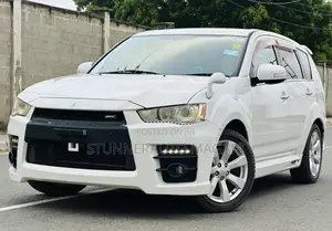 Mitsubishi Outlander 2010 Pearl