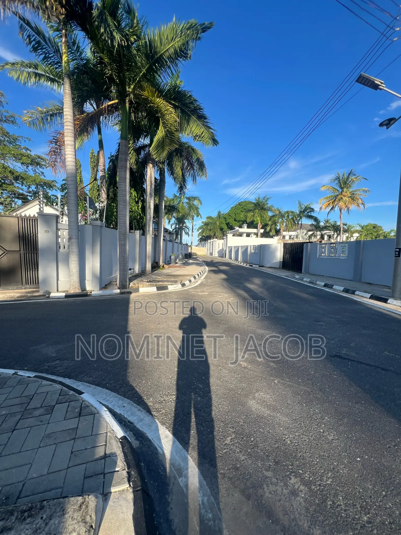 Plot for Sale CQMT 1000 Bei Million 450,000,000