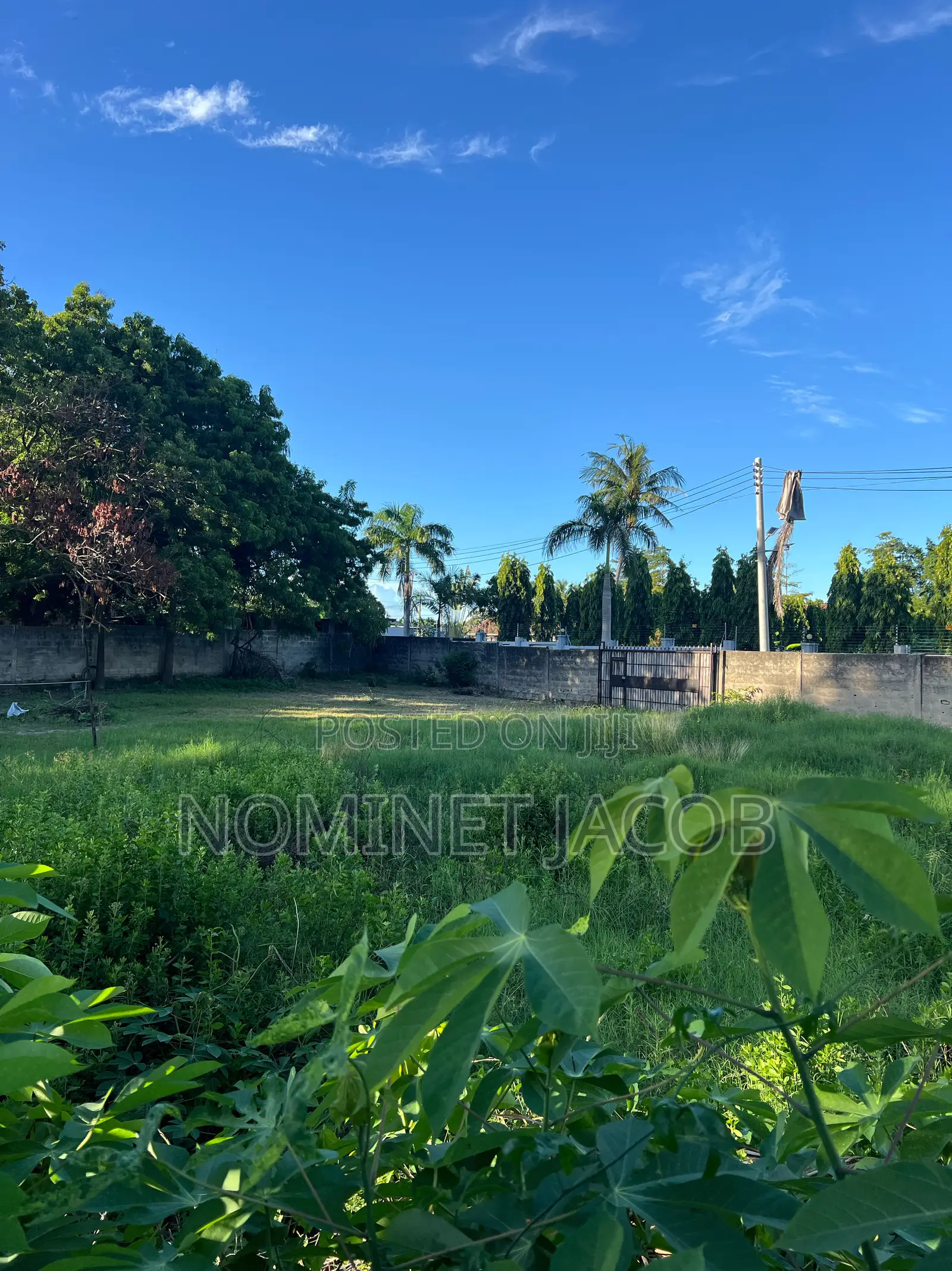 Plot for Sale CQMT 1000 Bei Million 450,000,000