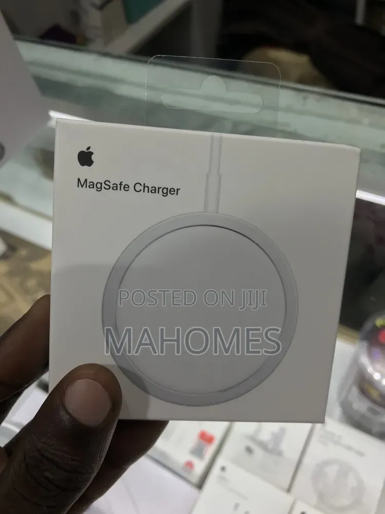 Apple Magsafe Charge Available