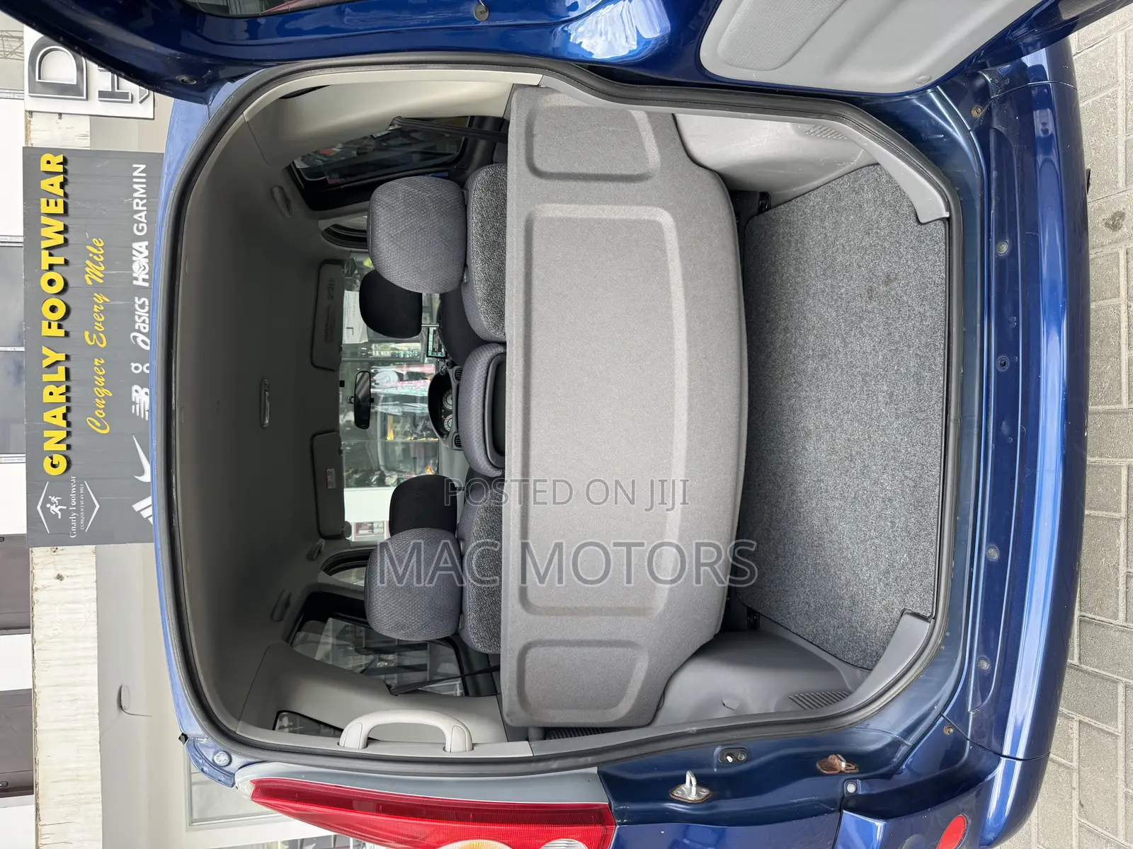 Toyota Fun Cargo 2004 Blue