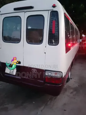 Toyota Coaster 2000 White