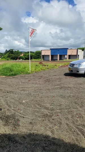 Viwanja Bora Ndani Ya Kikatiti 1.5 Km