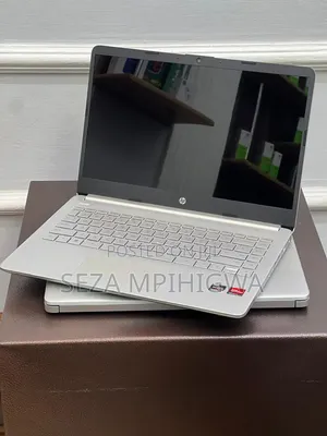 New Laptop HP 8GB SSD 256GB