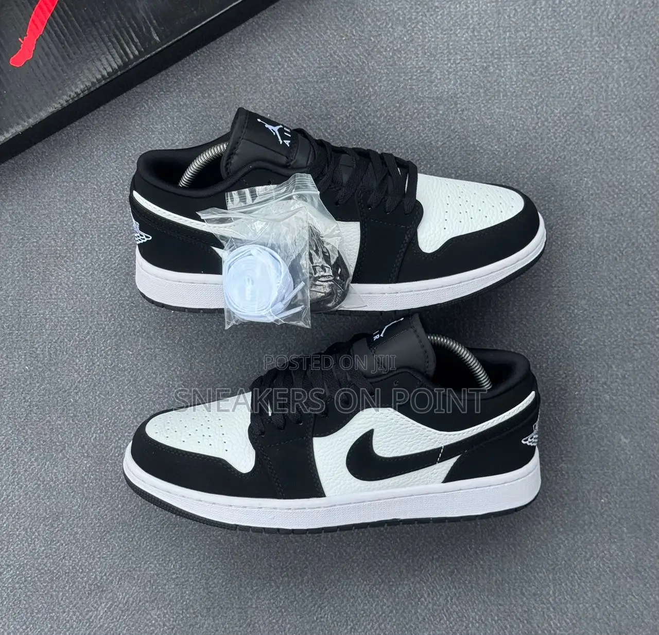 The Nike Air Jordan 1 Low Se “Diamond Shorts”