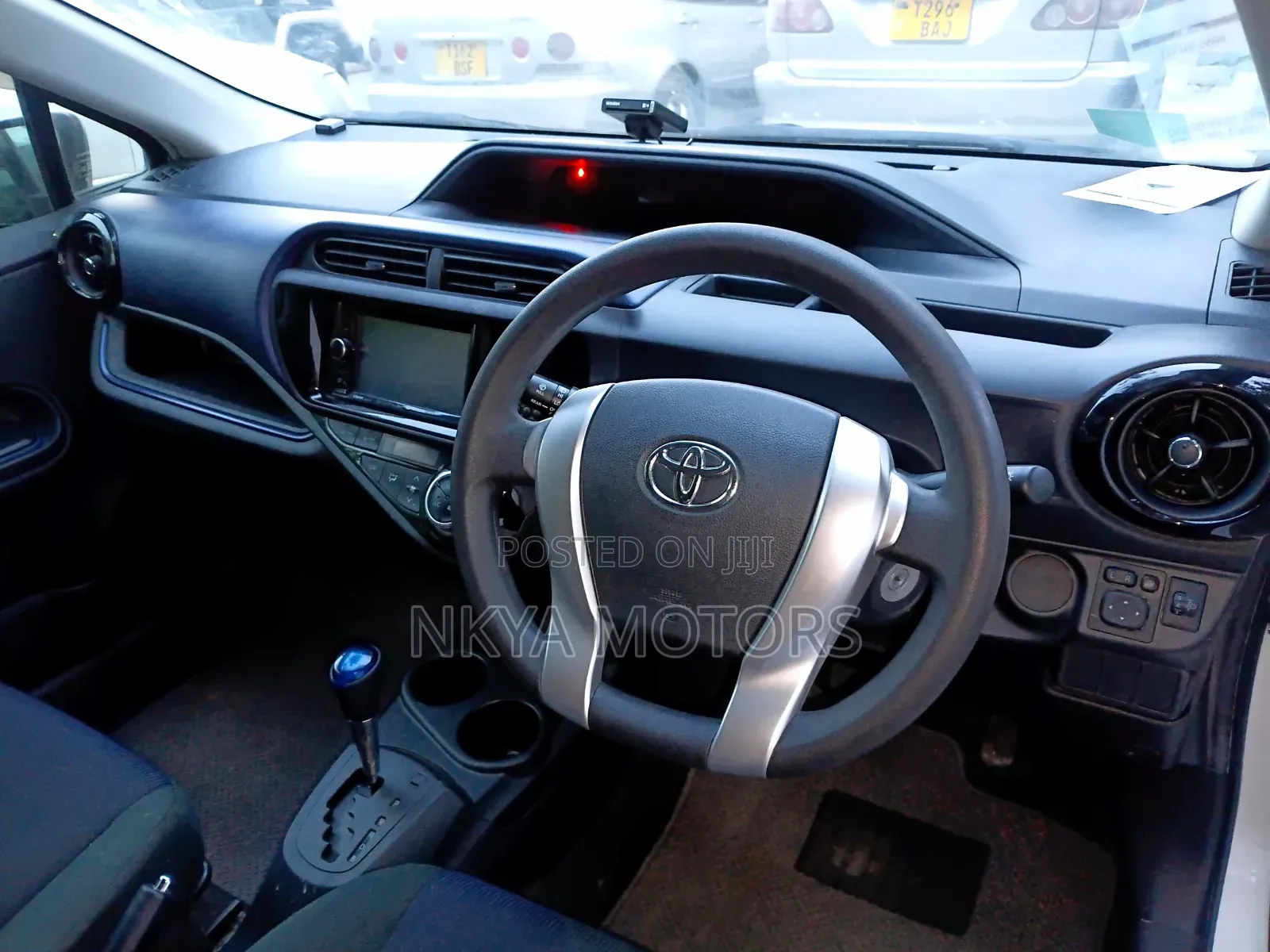 Toyota Aqua 2017 White