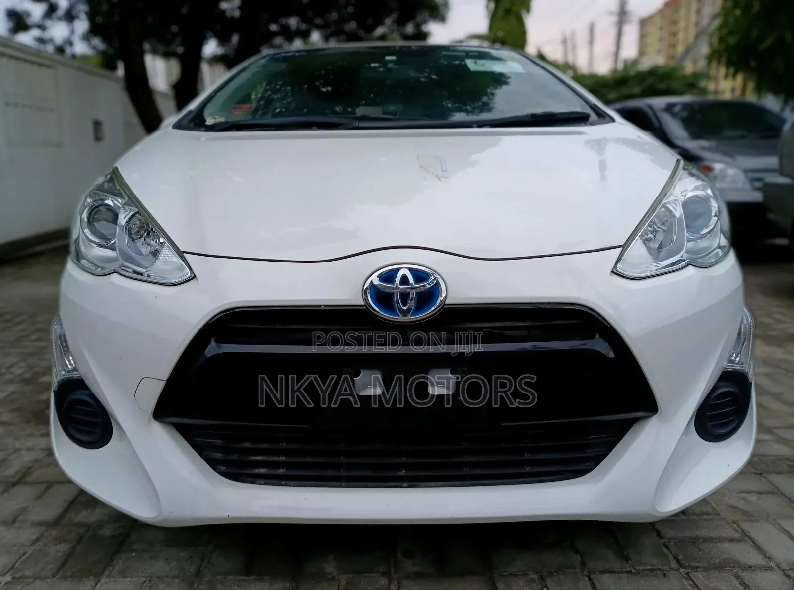 Toyota Aqua 2017 White
