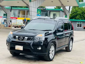 Nissan X-Trail 2012 Black