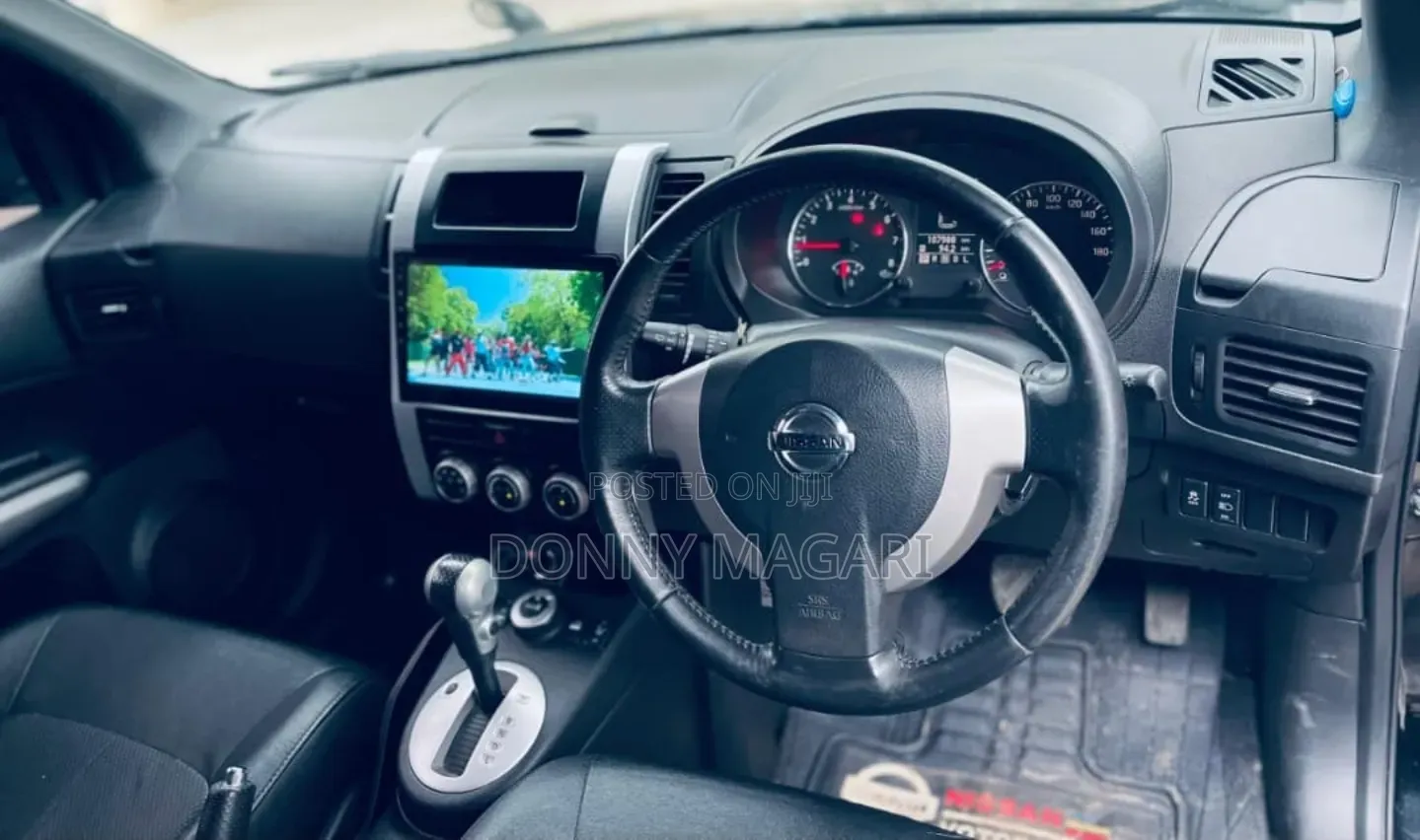 Nissan X-Trail 2012 Black