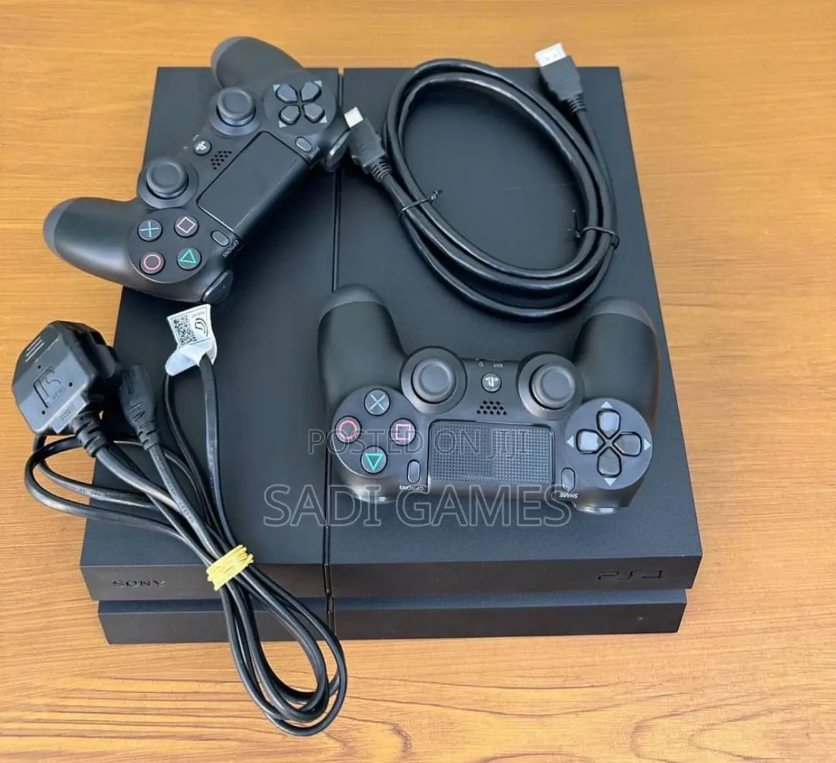 Ps4 Fat 2 Controller, Games Installed