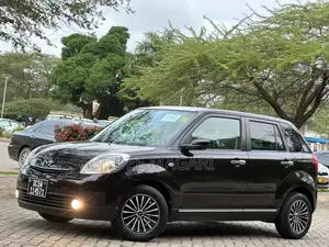 Mazda Verisa 2005 Black