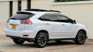 Toyota Harrier 2006 White