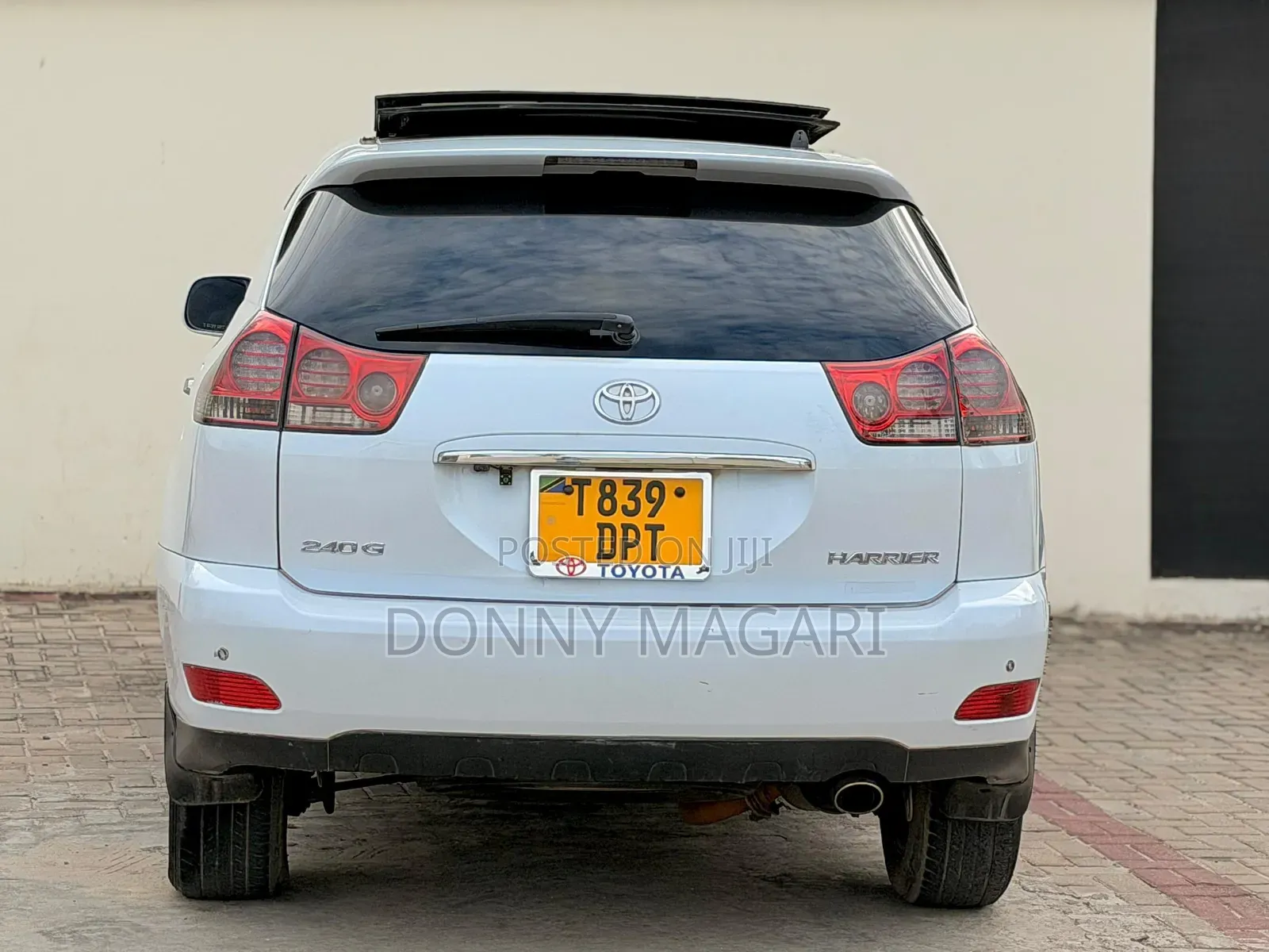 Toyota Harrier 2006 White