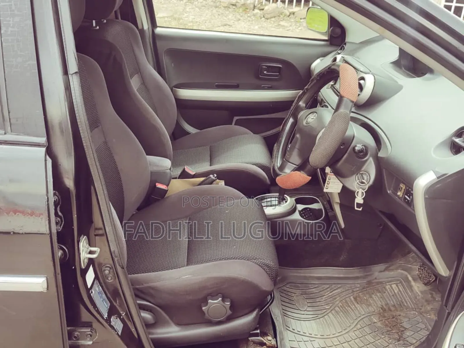 Toyota IST 2003 Black