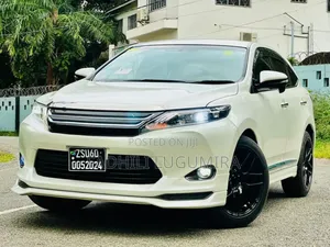 Toyota Harrier 2015 White
