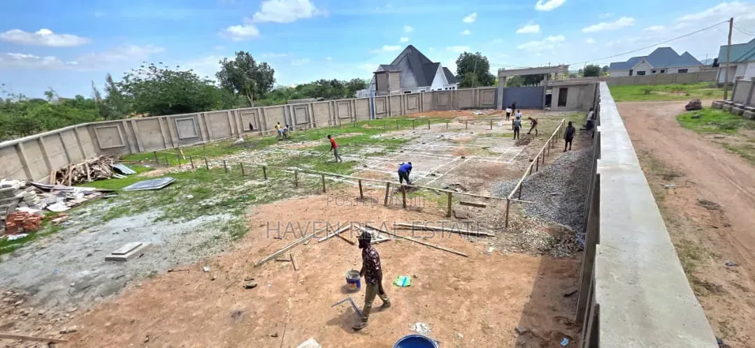 *Plot With Unfinished Project for Sale in Dodoma*