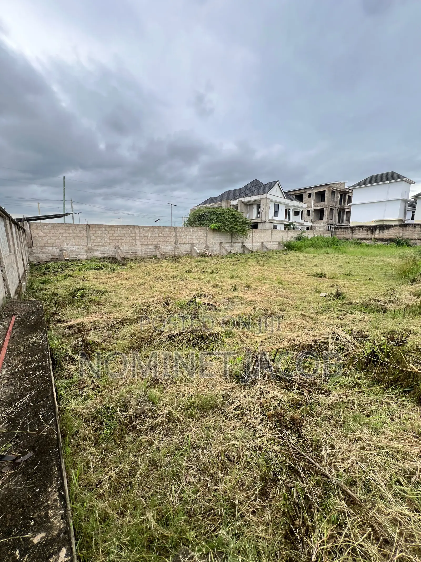 Plot for Sale CQMT 1500 Bei Million